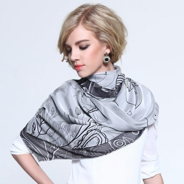 veľkosť šatky-longchamp-gris-fleurs