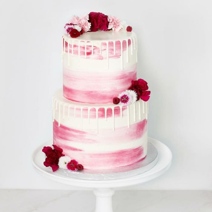 torta ozdobená airbrushom, dizajnová narodeninová torta ozdobená kvetmi
