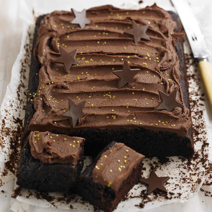 كعكة الشوكولاتة المستطيلة طريقة صنع غاناش الشوكولاتة
