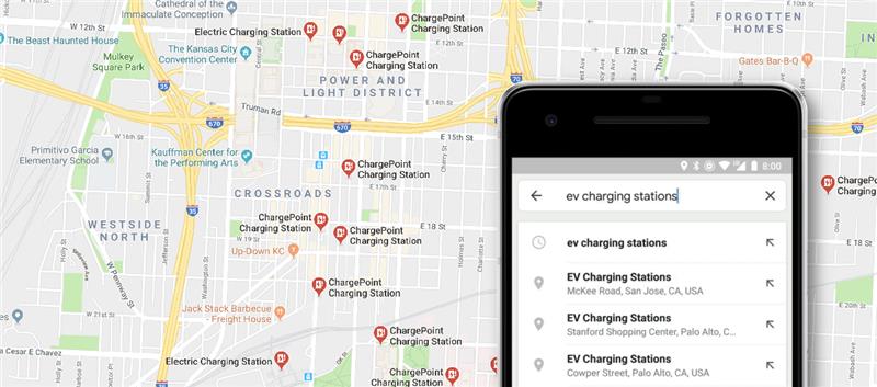 Obrázok Máp Google, ktorý teraz umožňuje priamo vyhľadať nabíjacie stanice dostupné pre elektrické autá