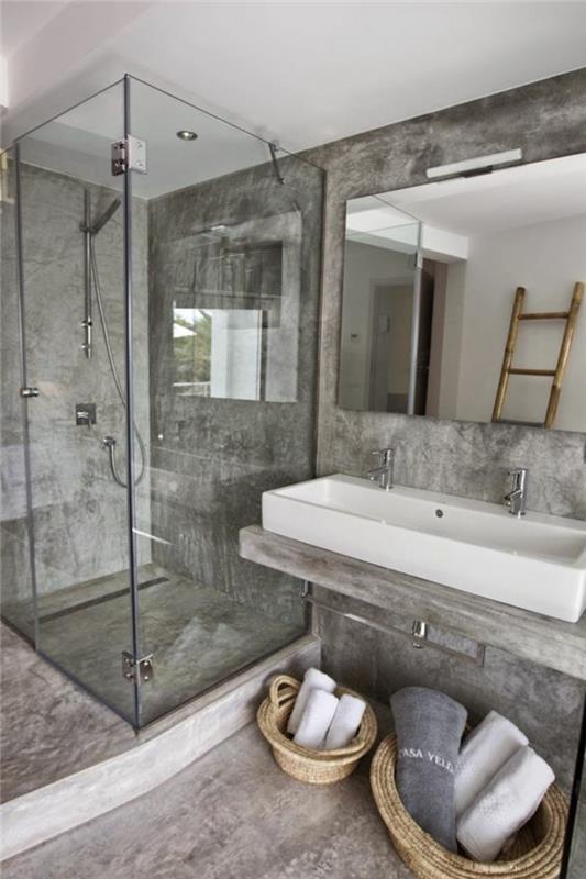akú farbu spájať s perleťovo sivou kúpeľňou bezbariérovou sprchou priehľadné sklenené steny