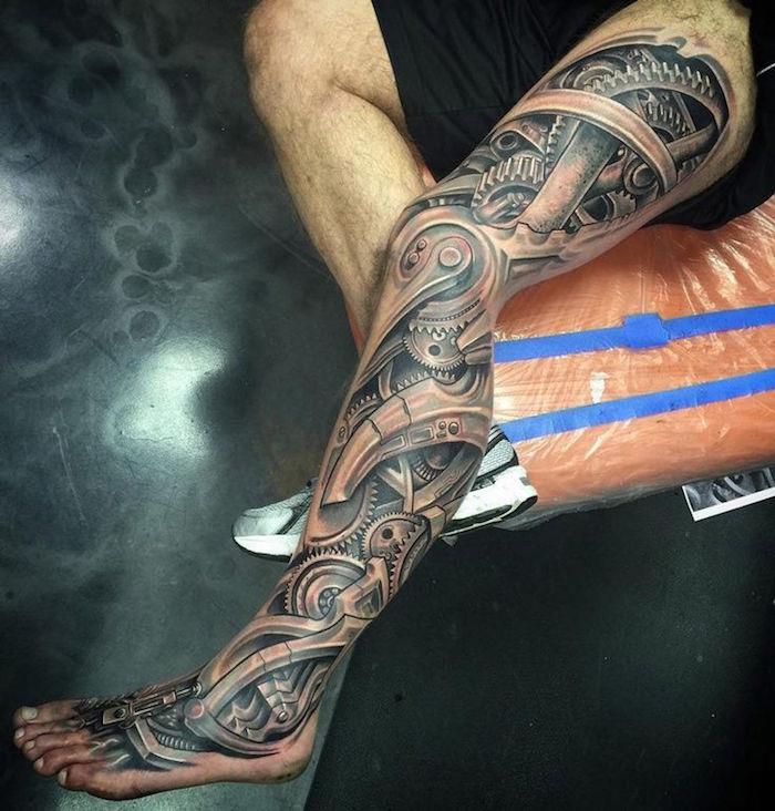 3D mechanické tetovanie na celú nohu pre mužov