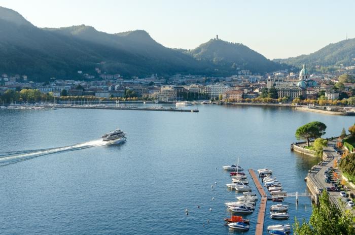 hotel-lac-de-come-italy-pearl-of-Lake-bellagio-italy-visit-Lake-come-Lake-Mountains
