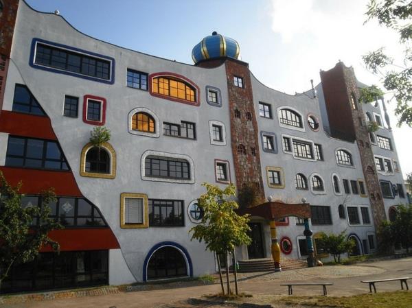مدرسة الهندسة المعمارية hundertwasser