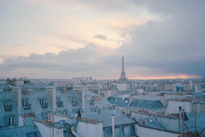idea-romanticka-jazda-paris-bike-jazda-pariz-krasa-biela-obloha