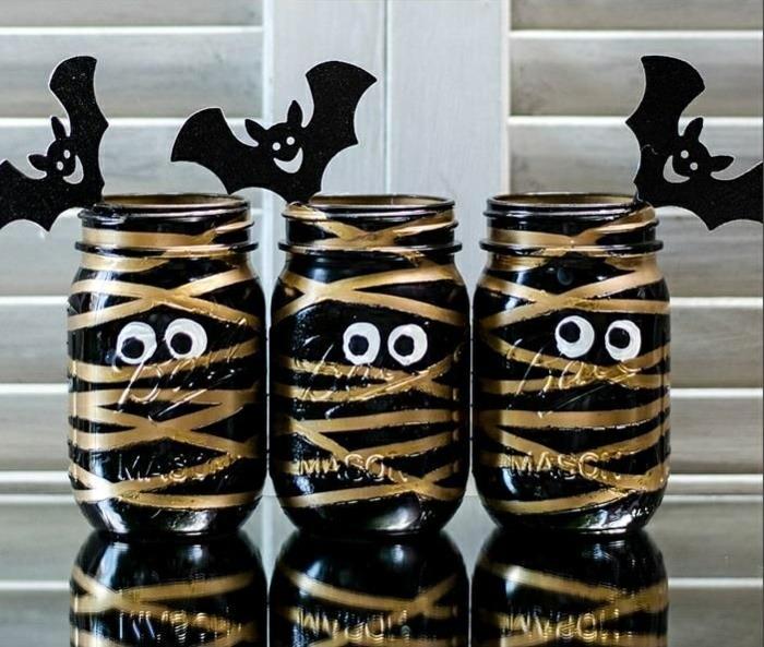 sklenene-cukrovinky-idea-pre-mlade-dievcata-halloween-cukrovinky-stojan-v-skle-jar-diy