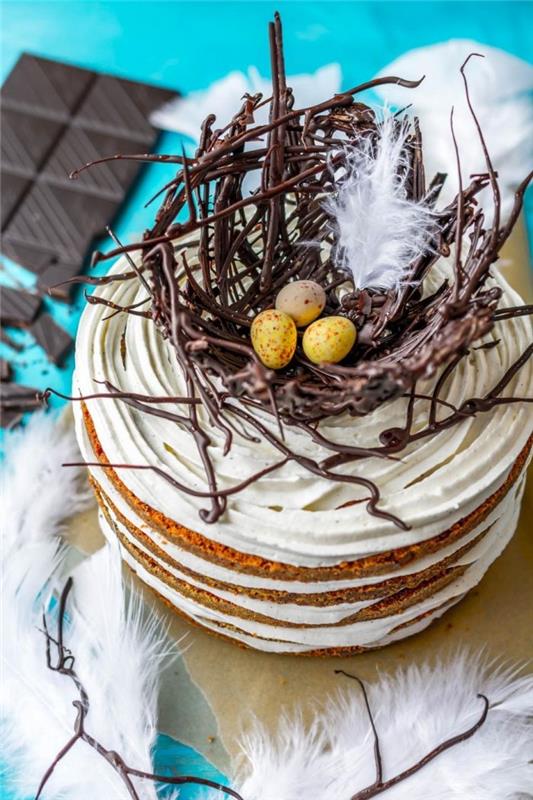 dessertdekorationsteknik för påskfesten med smält chokladbo, exempel på en påsktårta 2020