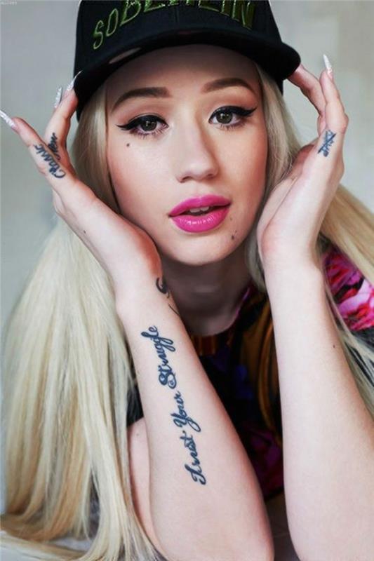 idé-tatuering-man-tatueringar-kvinnor-tatuering-handled-skrivning-iggy-azalea