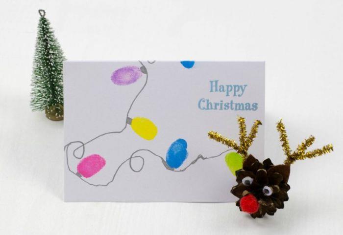 فكرة بطاقة عيد الميلاد مع بصمات الأصابع والخيط الفضي ، رسالة عيد ميلاد سعيد ، فكرة بطاقة عيد الميلاد DIY أصلية وسهلة
