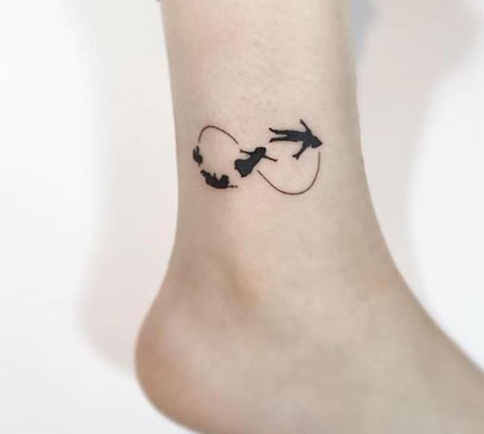 originálne nápady na symbol nekonečna tetovanie na členku tetovanie na nohe