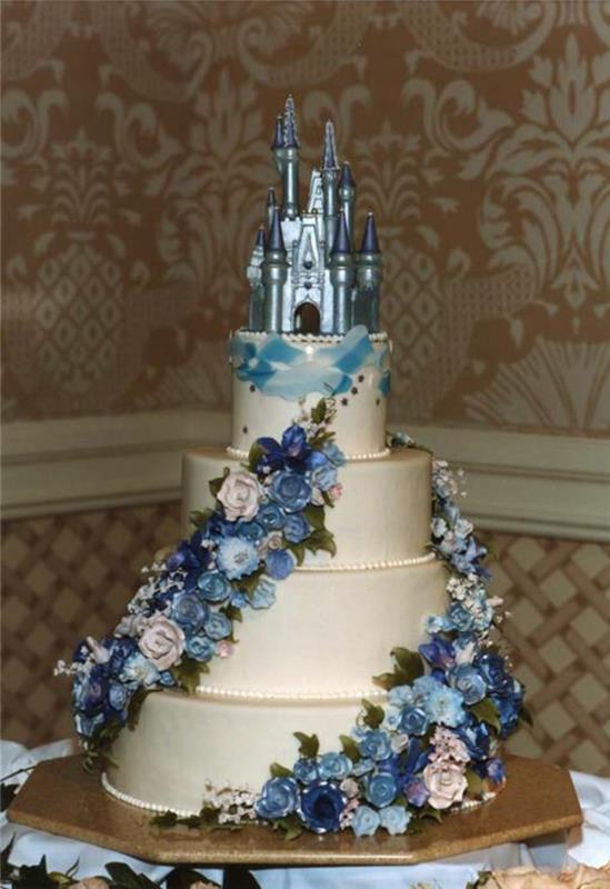Popoluška-hrad-Popoluška-Chateau-de-Popoluška-Disney-torta-svadobná-torta-zdobenie-nápady