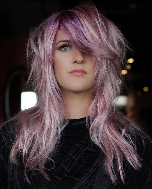 Ružovo-fialové farbenie vlasov, nápady na dlhé účesy pre ženy, účesy pre ženy 2020