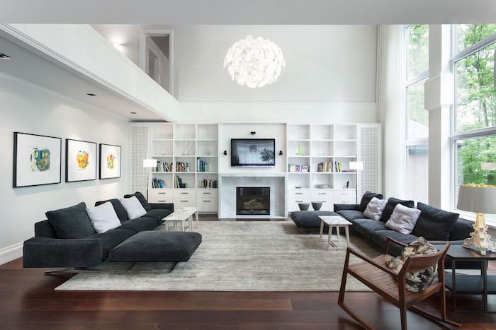 moderný podkrovný dekor a obývacia izba v dizajnovom štýle