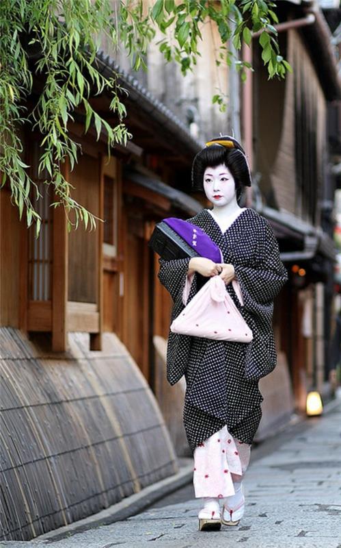 japonsko-pouličná žena