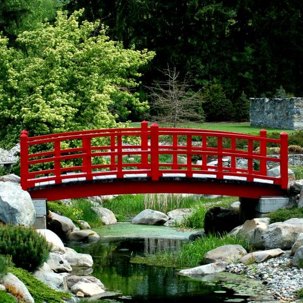 japonský-záhradný-červený-most