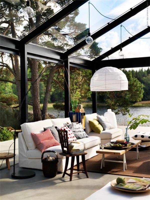 مجموعة جميلة - شرفة مع جدار زجاجي وسقف منحدر زجاجي للمنزل الفاخر