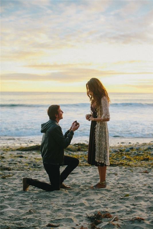 det-vackraste-äktenskap-förslag-cool-idé-att-vinna-vid-havet