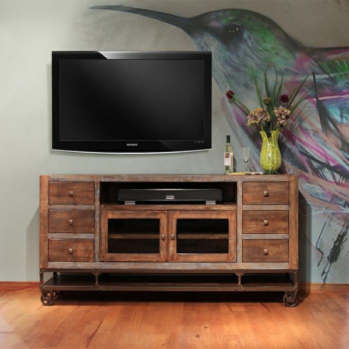 vardagsrummet-industriell stil-tv-skåp-väggmålning-trä-skåp