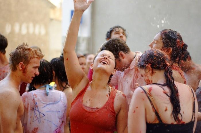 la-tomatina-in-Bunol-i-Spanien-sak-att-göra-innan-du-dör