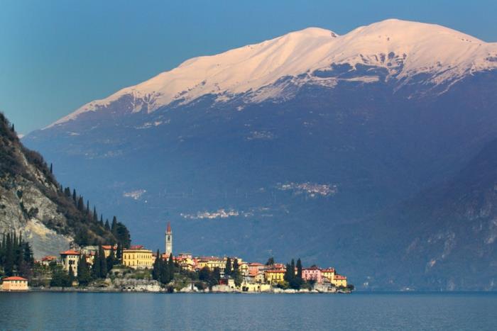 بحيرة-كومو-السياحة-بيلاجيو-إيطاليا-لومباردي-ميلانو-جبال الألب-في-الشتاء-بحيرة-دي-آت