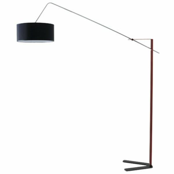 stojacia lampa-muška-s-kovom a bavlneným tienidlom
