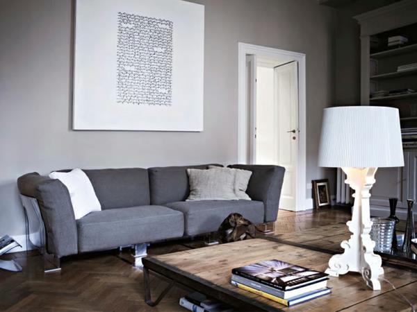 elegantná lampa v modernej obývačke