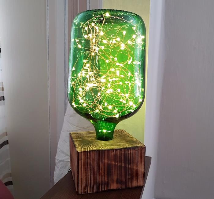 enkel DIY, sänglampa av grön glasburk och sagoljus