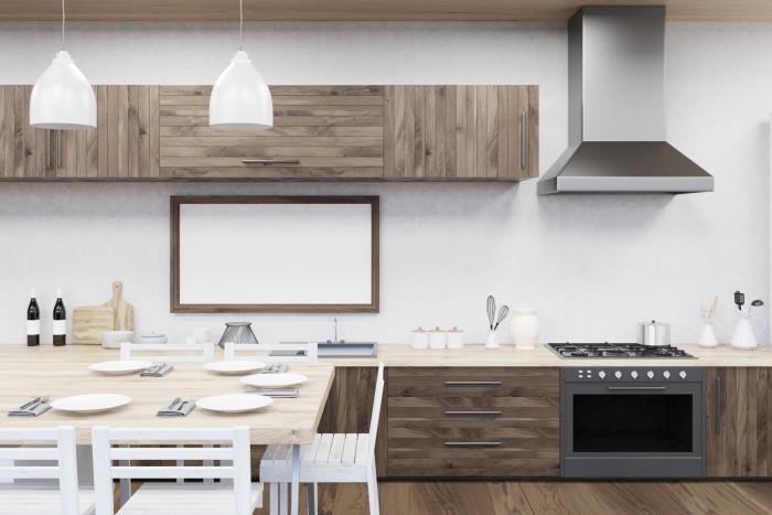 aké farby spájať s modernou a minimalistickou výzdobou kuchyne, príklad dlhej kuchyne s jedálenským stolom
