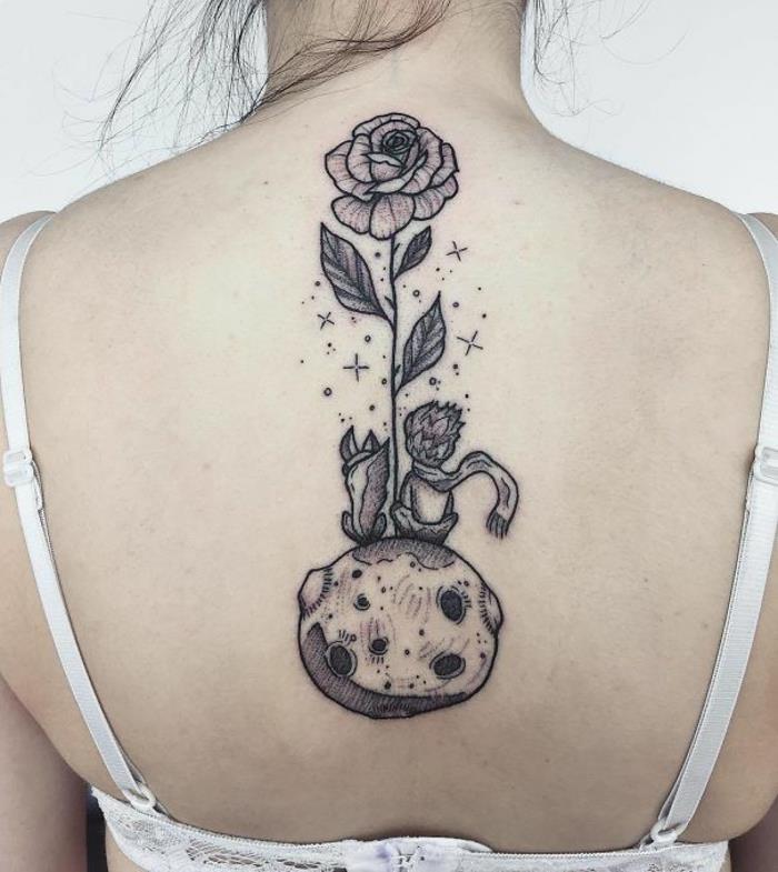 Tetovaná žena, minimalistické tetovanie, ako si vybrať tetovanie malý princ líška a ruža