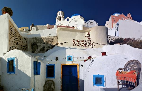 Ulice Firostefani, ostrov Santorini (Thira), Grécko.