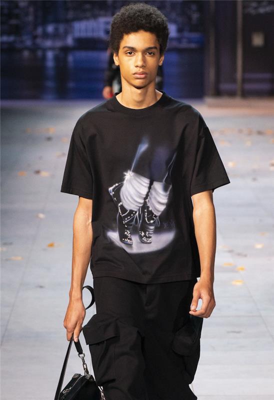 t-shirt från Virgil Ablohs höstvinter 19-kollektion inspirerad av Michael Jackson för märket Louis Vuitton