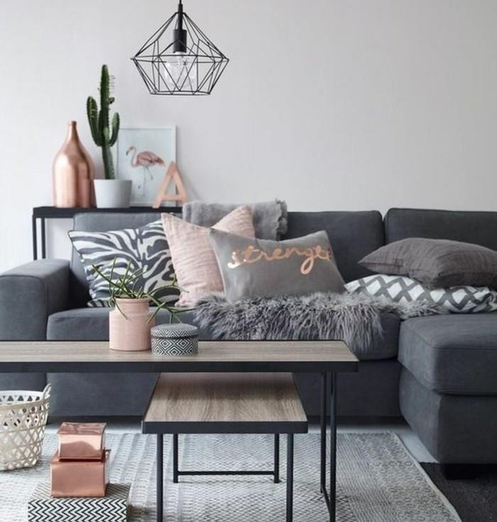 krásna-deko-obývačka-sivá-s-malými-farebnými akcentmi-farba-obývačka-svetlá-šedá-sedačka-tmavo-sivá-čisté línie