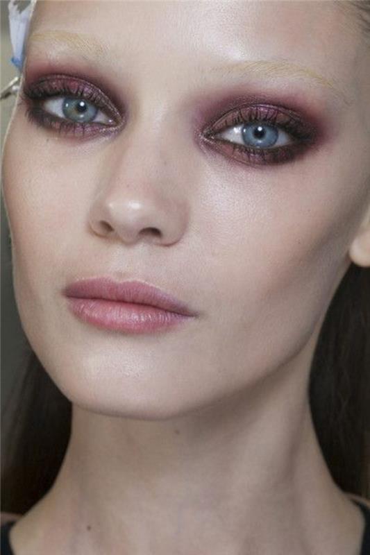 krásne-makeup-v-ružových-očných tieňoch-modré-oči-ako-naniesť-makeup