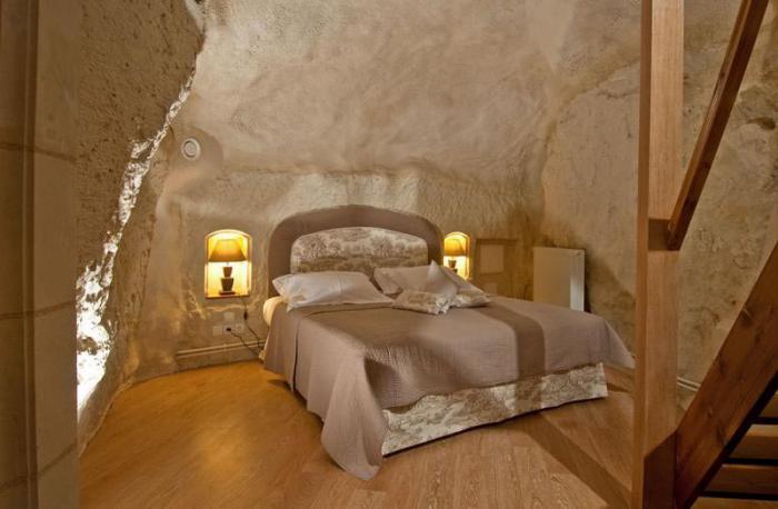 grotta-hus-vacker-grott-svit