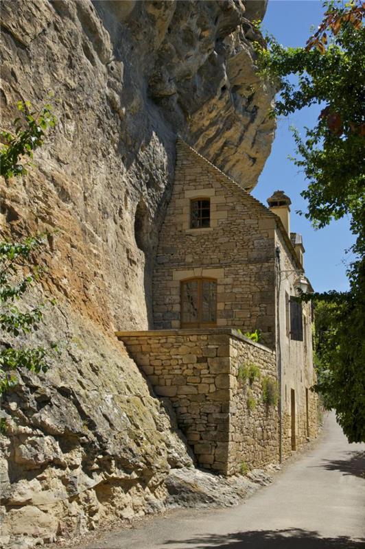 grotta-hus-grotta-hus-hus-i-klipporna