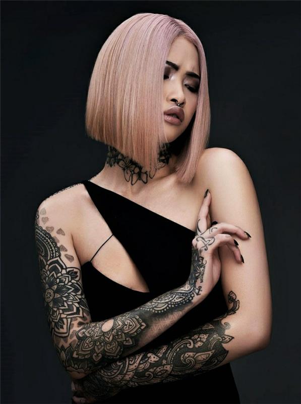 Spoločné párové tetovanie, fotografia najkrajších tetovaní na svete, žena s ružovými vlasmi