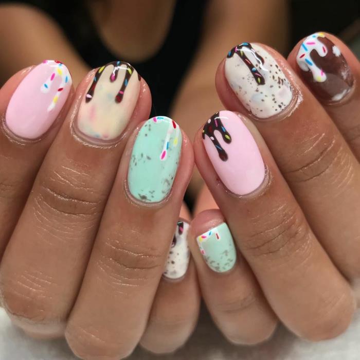 Smält ismanikyr, mintgrön, brun rosen nagelkonst naglar, naglar som imiterar en sommargodis