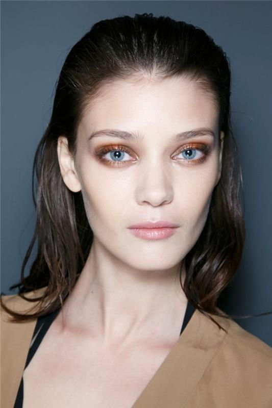 make-up s modrým okom-makeup-naučiť sa-ako-aplikovať-makeup s modrým okom