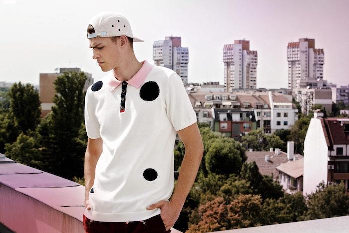 DOTS pikétröja från ulitsa 45 street Sofia