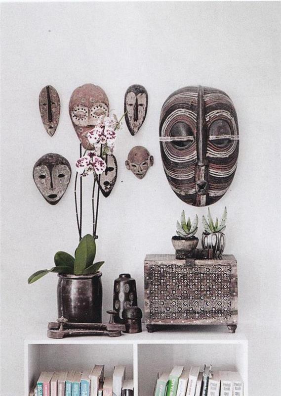 Afrikansk-masker-växter-orkidé-böcker-bröstet