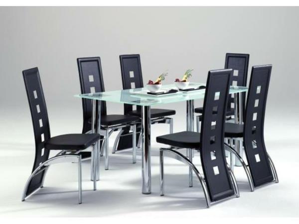 oceľový nábytok-sklenený stôl-a-stoličky-s-dlhým operadlom
