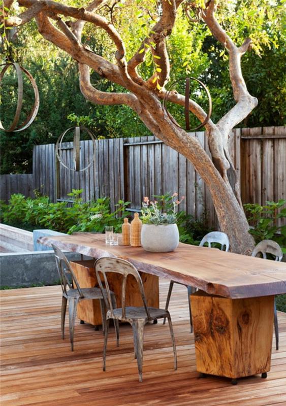 rustika-möbler-för-trädgården-massivt-trä-möbler-trädgård-design-idé