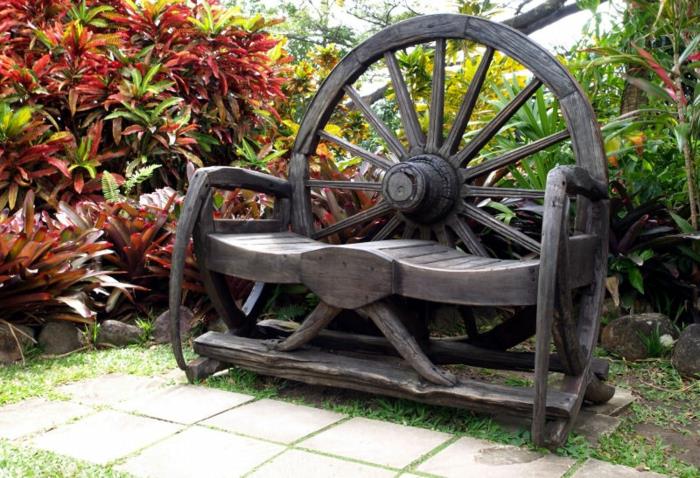rustika-möbler-för-din-trädgård-ek-trä-möbler-rustik-stol