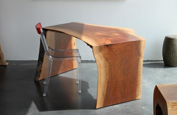 surový-drevený-nábytok-kancelária