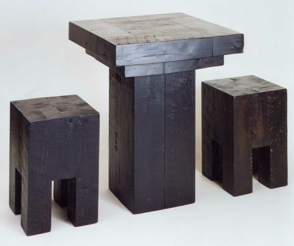 nábytok-surové-drevo-stôl-a-stoličky