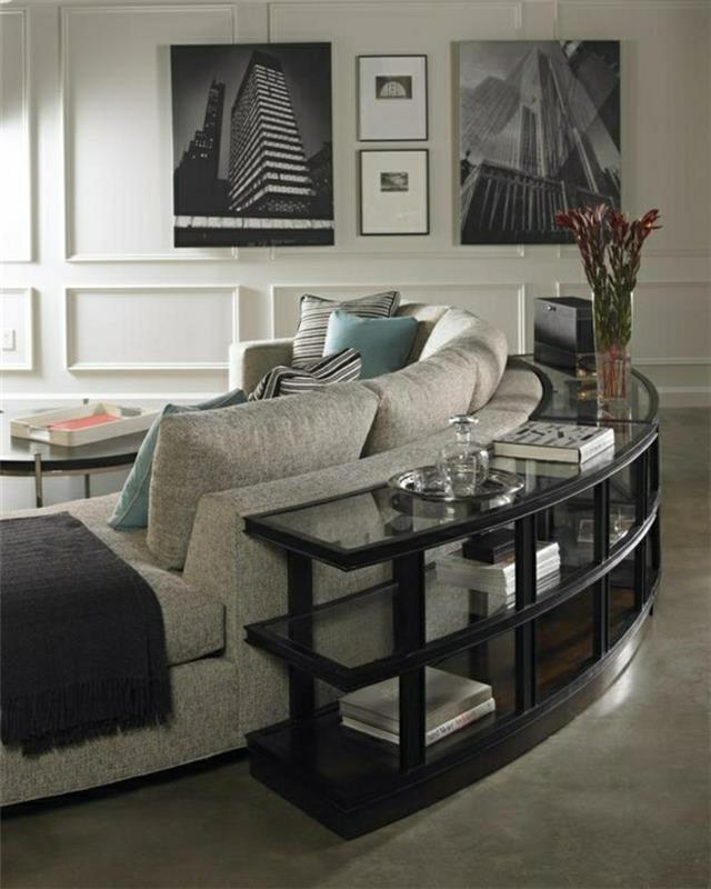 accent-möbler-elegant-vardagsrum-grå-linne-golv-grå-soffa-väggmålningar