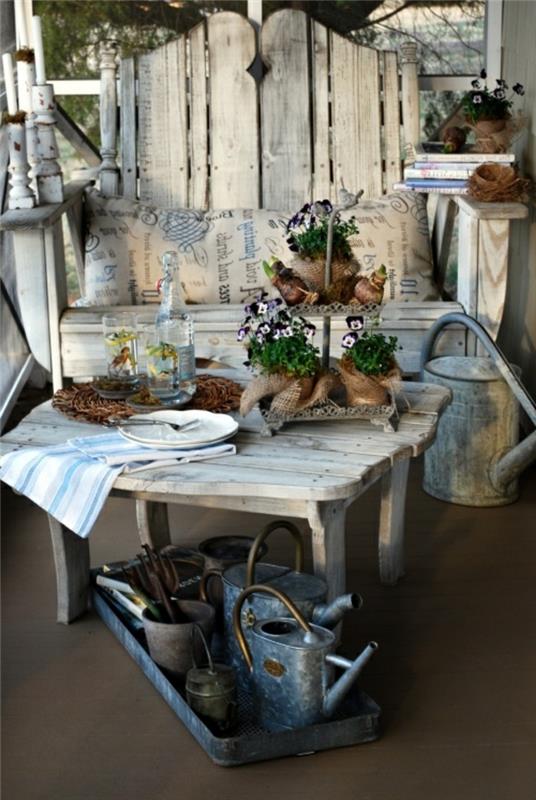 rustik-möbler-rustik-trädgård-bord-massivt-trä-bord-trädgård-idé