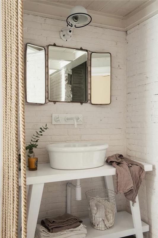 spegel-stort-format-enkelt-modernt-badrum