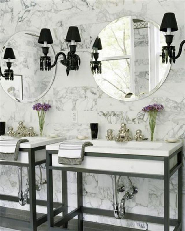 Modern-stil-mycket-chic-och-intressant-badrum-spegel