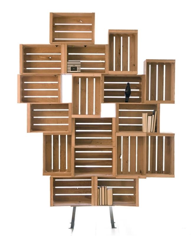 nápad, ako vyrobiť svoj nábytok z paletového dreva alebo drevených debien, originálna polica s drevenými prepravkami